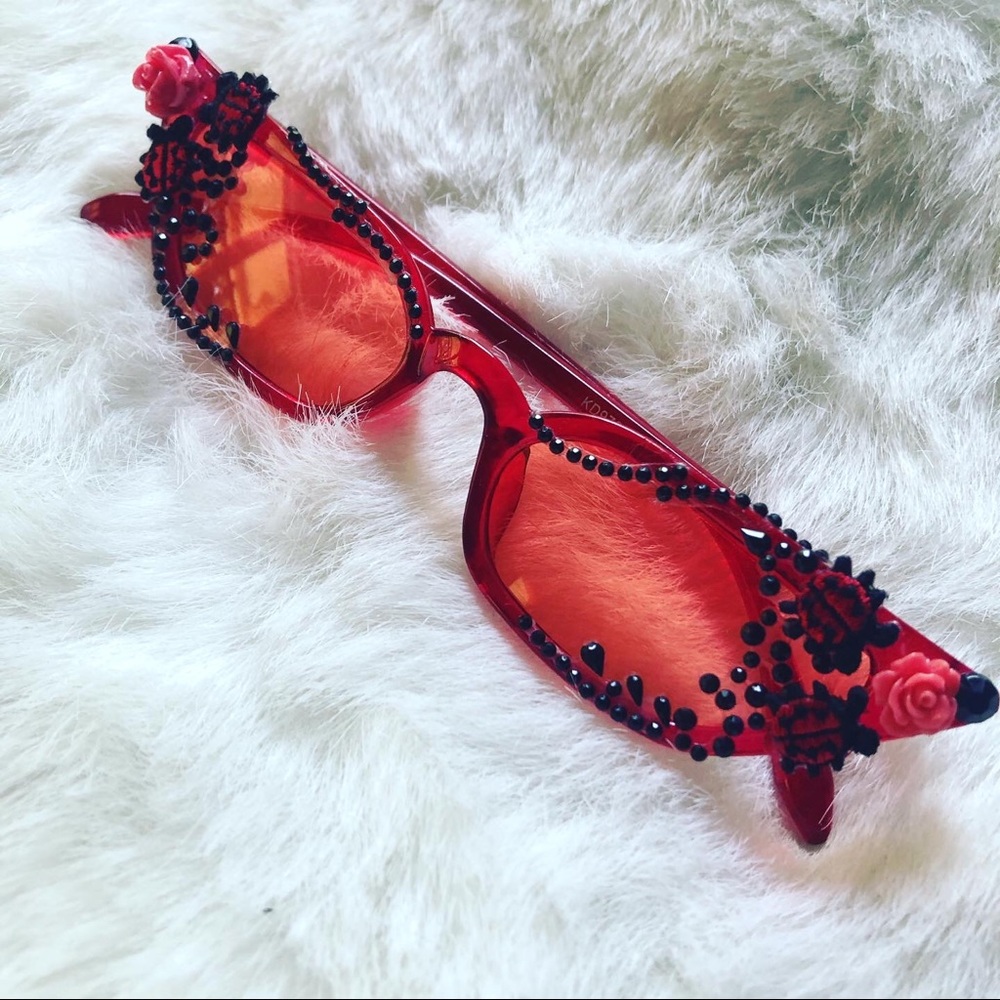 Lady Luck. Fashion Shades